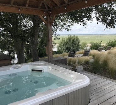 Jacuzzi du spa be baie à Saint Valery sur Somme