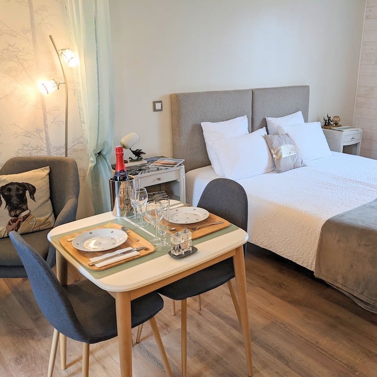 Un chien adulte et calme peut être accueilli dans notre chambre d'hôtes label Tourisme et Handicap